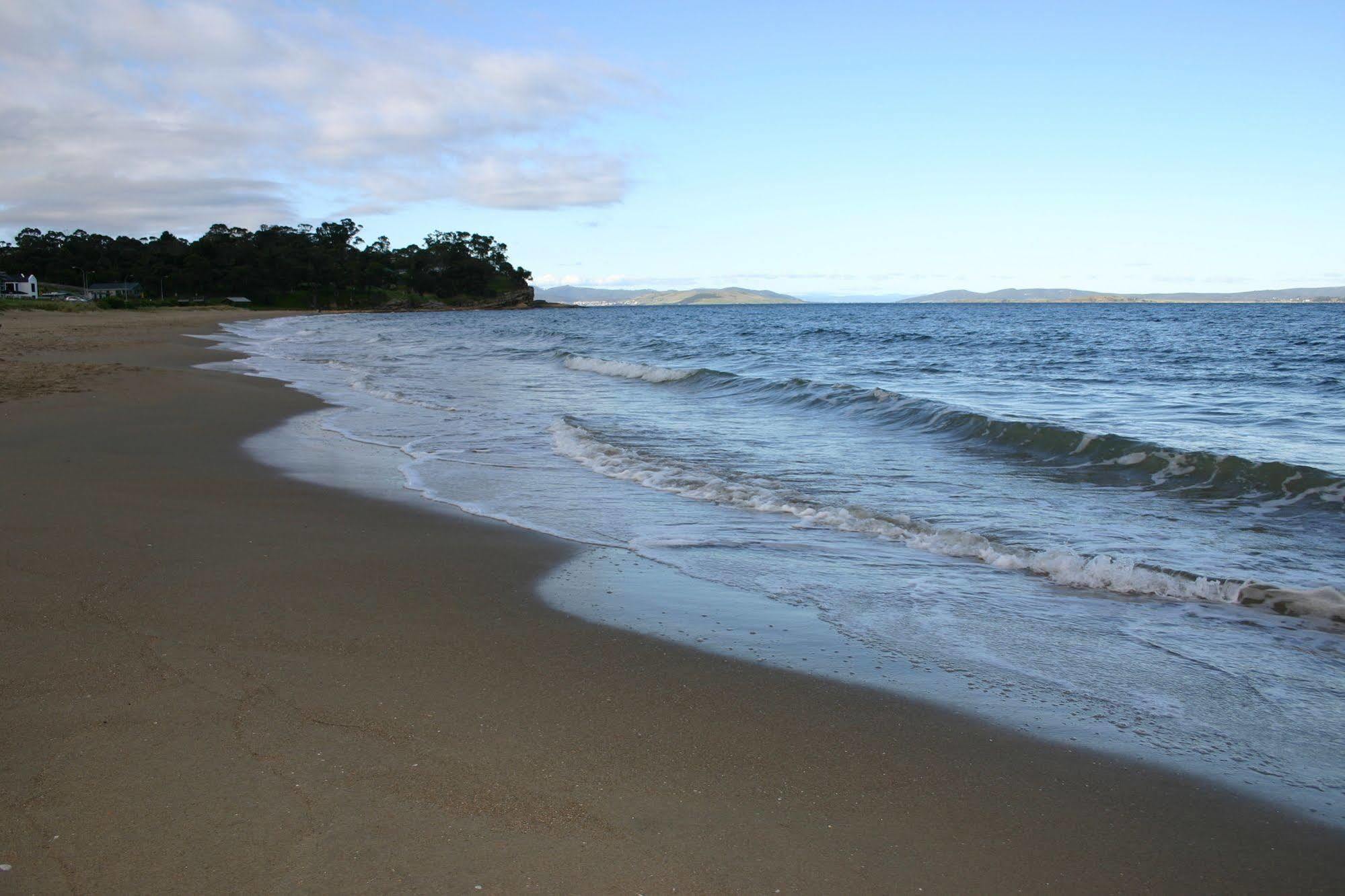Cedar Cottages Blackmans Bay Экстерьер фото